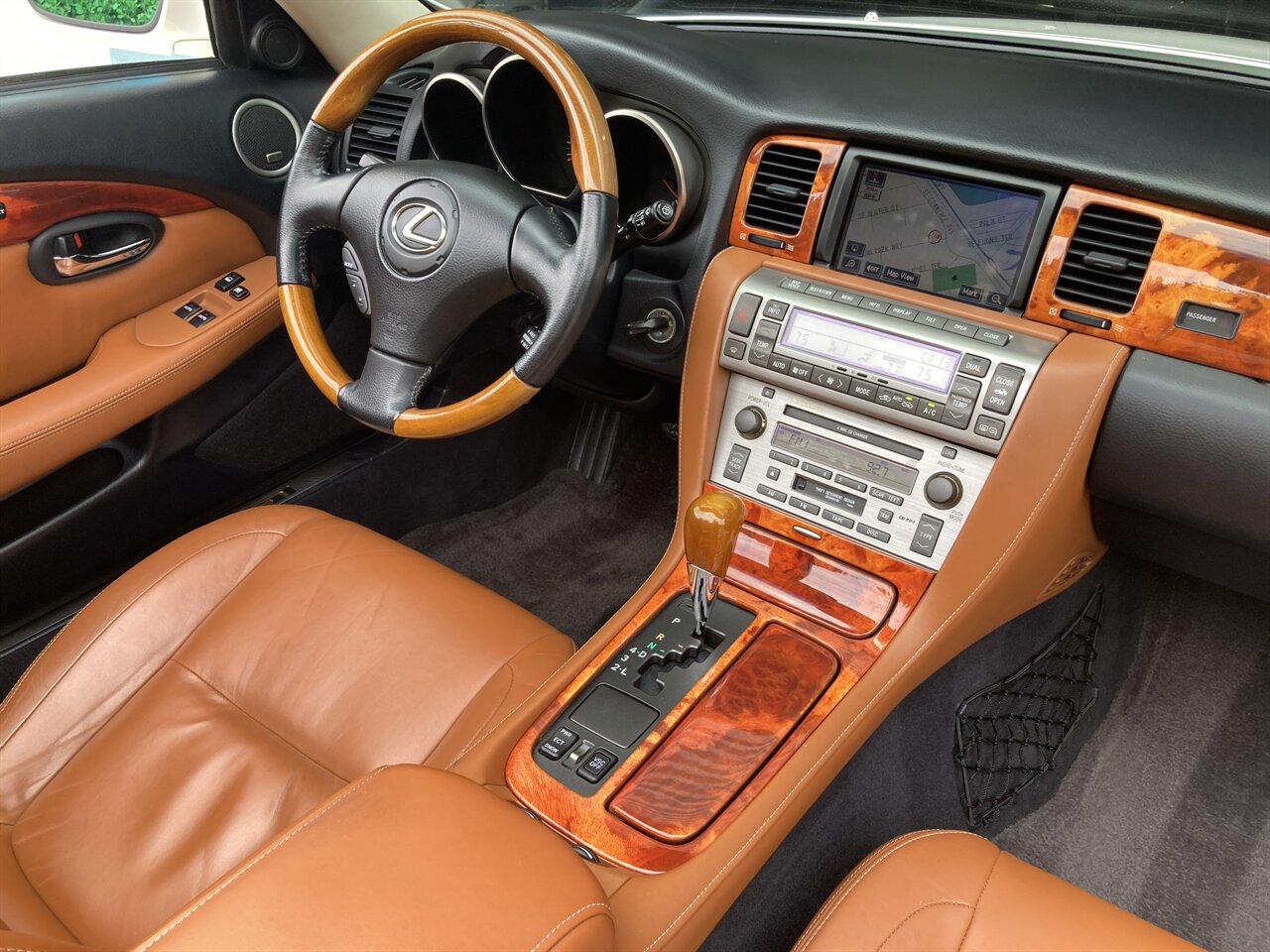 2005 Lexus SC 430   - Photo 2 - Stuart, FL 34997