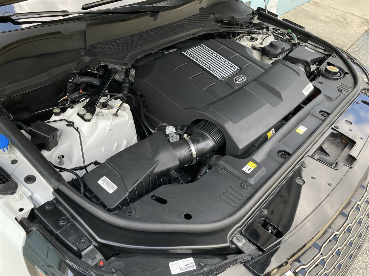 2019 Land Rover Range Rover Supercharged - Photo 40 - Stuart, FL 34997