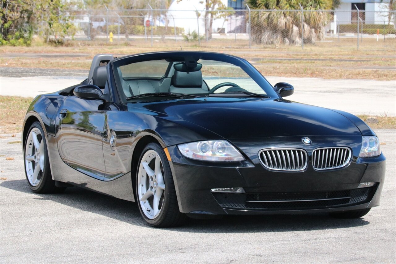 2006 BMW Z4 3.0si - Photo 10 - Stuart, FL 34997