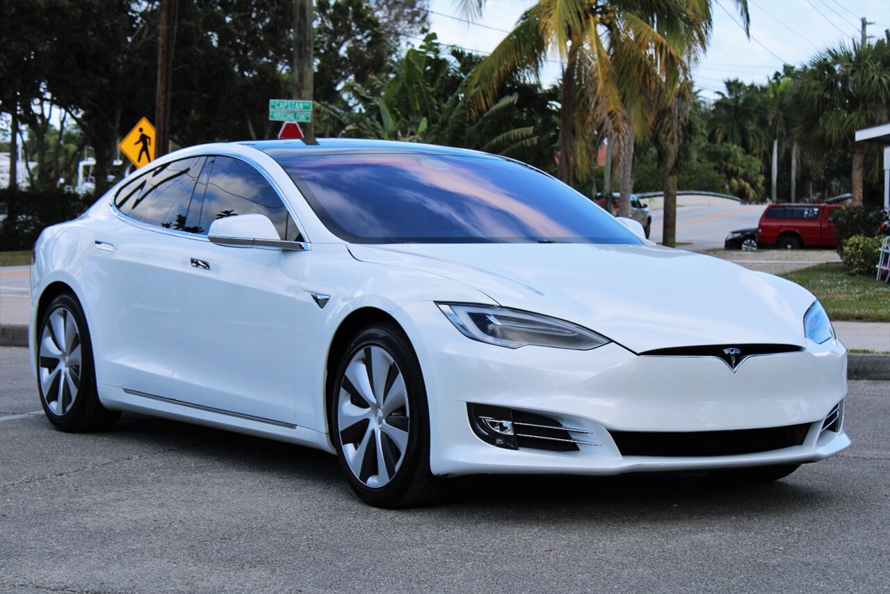2020 Tesla Model S Long Range Plus   - Photo 11 - Stuart, FL 34997