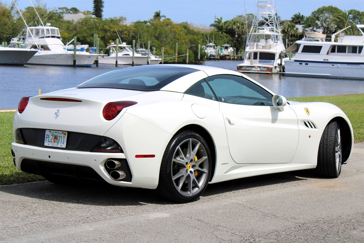 2014 Ferrari California   - Photo 3 - Stuart, FL 34997