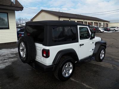 2022 Jeep Wrangler Sport S  4x4 - Photo 3 - Mishawaka, IN 46545