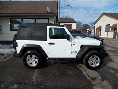 2022 Jeep Wrangler Sport S  4x4 - Photo 2 - Mishawaka, IN 46545