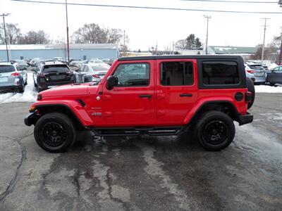 2021 Jeep Wrangler Unlimited Sahara 4x4 - Photo 6 - Mishawaka, IN 46545