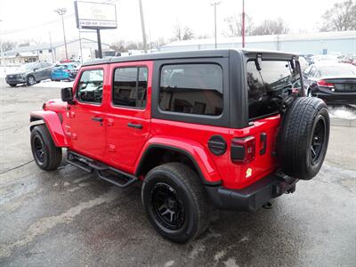 2021 Jeep Wrangler Unlimited Sahara 4x4 - Photo 5 - Mishawaka, IN 46545