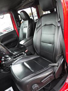 2021 Jeep Wrangler Unlimited Sahara 4x4 - Photo 10 - Mishawaka, IN 46545