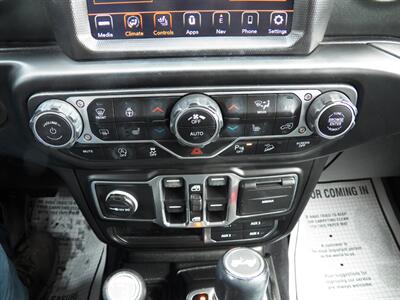 2021 Jeep Wrangler Unlimited Sahara 4x4 - Photo 32 - Mishawaka, IN 46545