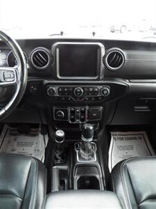 2021 Jeep Wrangler Unlimited Sahara 4x4 - Photo 17 - Mishawaka, IN 46545