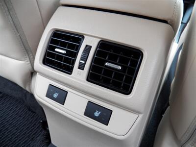 2015 Subaru Outback 3.6R Limited AWD - Photo 11 - Mishawaka, IN 46545