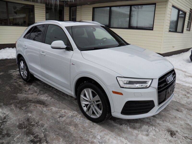 2018 Audi Q3 2.0T quattro Premium Plus  AWD