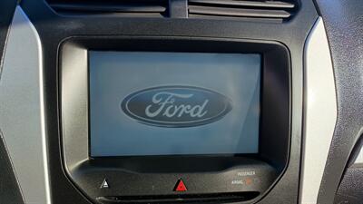 2014 Ford Explorer XLT  AWD - Photo 14 - Mishawaka, IN 46545