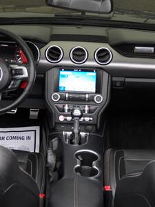 2018 Ford Mustang EcoBoost Premium   - Photo 27 - Mishawaka, IN 46545