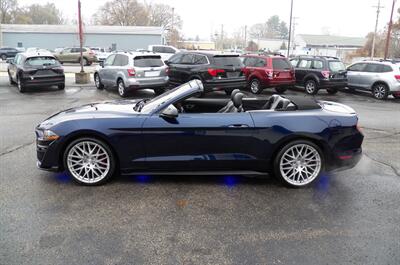 2018 Ford Mustang EcoBoost Premium   - Photo 15 - Mishawaka, IN 46545