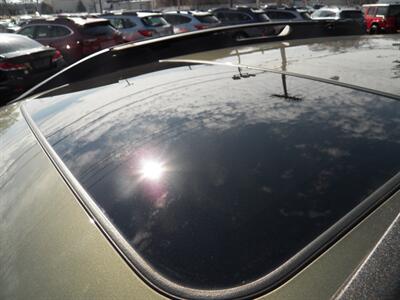 2017 Subaru Outback 2.5i Premium  AWD - Photo 9 - Mishawaka, IN 46545