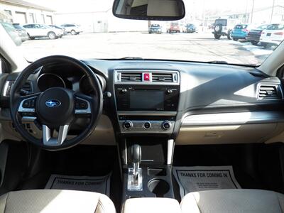 2017 Subaru Outback 2.5i Premium  AWD - Photo 19 - Mishawaka, IN 46545