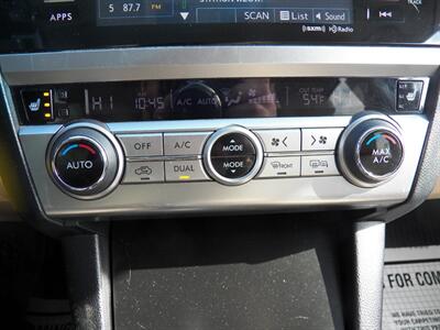 2017 Subaru Outback 2.5i Premium  AWD - Photo 33 - Mishawaka, IN 46545
