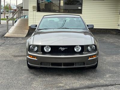 2005 Ford Mustang GT Premium   - Photo 8 - Mishawaka, IN 46545
