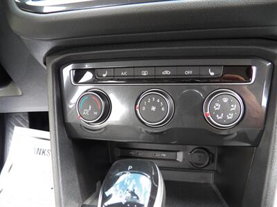 2022 Volkswagen Tiguan S 4Motion  AWD - Photo 16 - Mishawaka, IN 46545