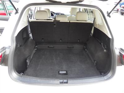 2022 Volkswagen Tiguan S 4Motion  AWD - Photo 9 - Mishawaka, IN 46545