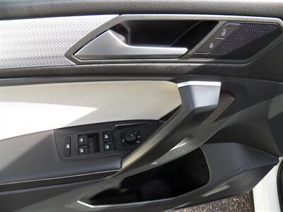 2022 Volkswagen Tiguan S 4Motion  AWD - Photo 18 - Mishawaka, IN 46545