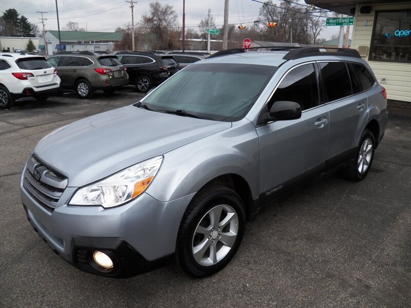 2014 Subaru Outback Base
