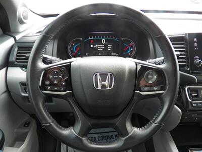 2020 Honda Pilot Touring w/Rear Captain's   - Photo 33 - Mishawaka, IN 46545