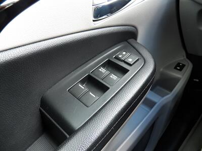 2020 Honda Pilot Touring w/Rear Captain's   - Photo 30 - Mishawaka, IN 46545