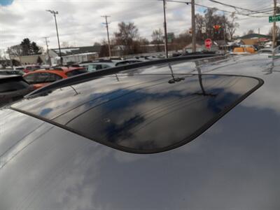 2020 Honda Pilot Touring w/Rear Captain's   - Photo 9 - Mishawaka, IN 46545