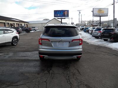 2020 Honda Pilot Touring w/Rear Captain's   - Photo 4 - Mishawaka, IN 46545