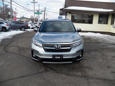 2020 Honda Pilot Touring w/Rear Captain's   - Photo 8 - Mishawaka, IN 46545
