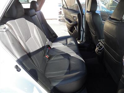 2022 Subaru Outback Limited AWD - Photo 16 - Mishawaka, IN 46545
