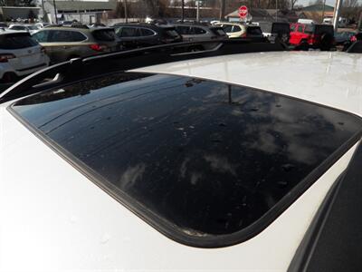 2022 Subaru Outback Limited AWD - Photo 9 - Mishawaka, IN 46545