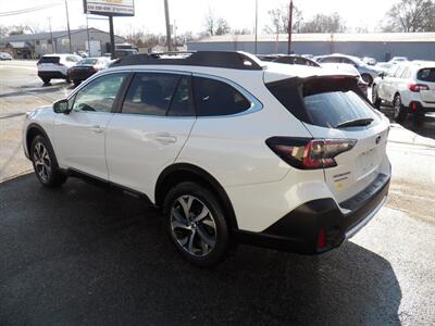 2022 Subaru Outback Limited AWD - Photo 5 - Mishawaka, IN 46545