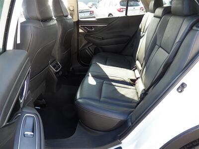 2022 Subaru Outback Limited AWD - Photo 14 - Mishawaka, IN 46545