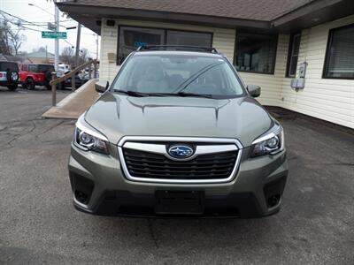 2019 Subaru Forester Premium  AWD - Photo 7 - Mishawaka, IN 46545