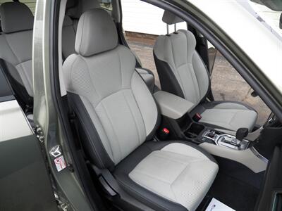2019 Subaru Forester Premium  AWD - Photo 13 - Mishawaka, IN 46545