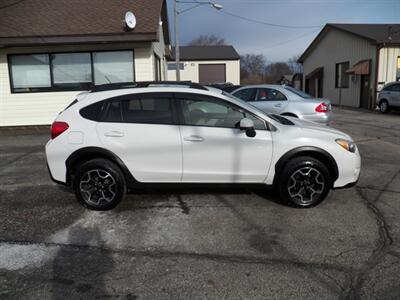 2015 Subaru XV Crosstrek 2.0i Premium  AWD - Photo 2 - Mishawaka, IN 46545