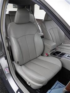 2014 Subaru Outback 3.6R Limited   - Photo 17 - Mishawaka, IN 46545