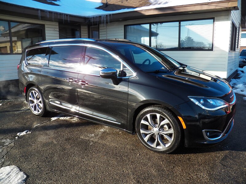 2020 Chrysler Pacifica Limited
