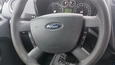 2011 Ford Transit Connect XLT   - Photo 24 - Mishawaka, IN 46545