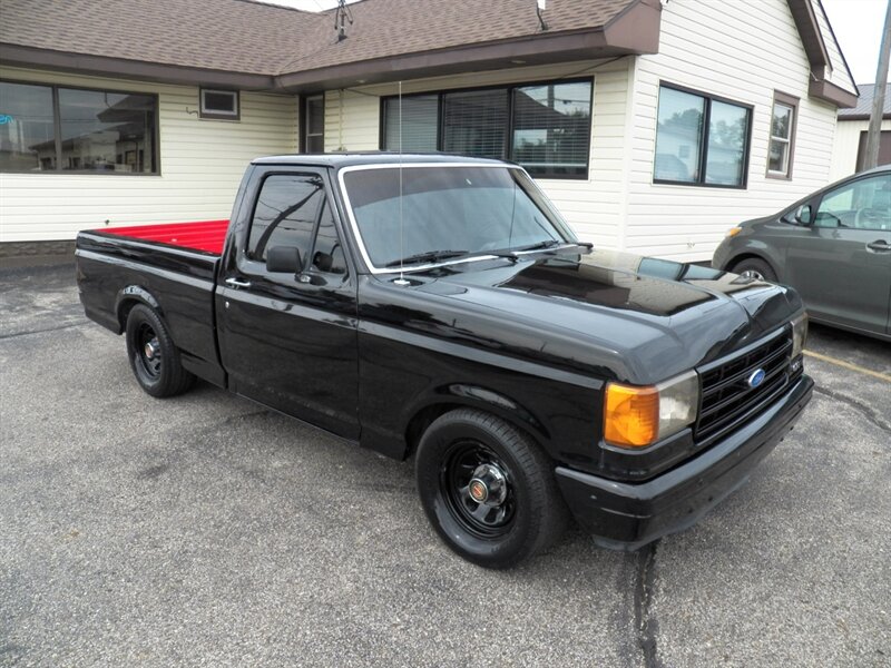 1991 Ford F-150 S  