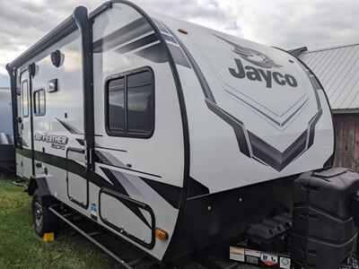 2022 Jayco Jay Feather Micro 166FBS Micro   - Photo 6 - Sycamore, IL 60178