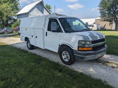 2012 Chevrolet Express 3500 - Photo 7 - Sycamore, IL 60178