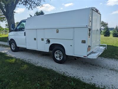 2012 Chevrolet Express 3500 - Photo 3 - Sycamore, IL 60178