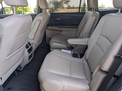 2016 Honda Pilot Elite   - Photo 14 - Sycamore, IL 60178