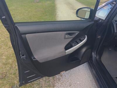 2013 Toyota Prius Plug-in Hybrid - Photo 10 - Sycamore, IL 60178