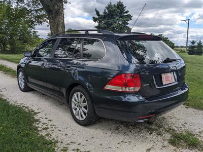 2009 Volkswagen Jetta SportWagen TDI - Photo 3 - Sycamore, IL 60178