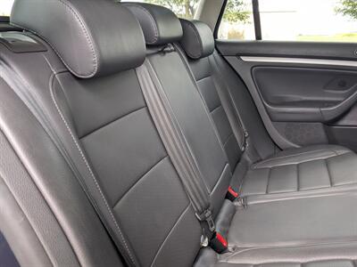 2009 Volkswagen Jetta SportWagen TDI - Photo 22 - Sycamore, IL 60178