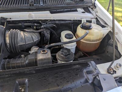 2014 Ford E-350 SD XLT - Photo 35 - Sycamore, IL 60178