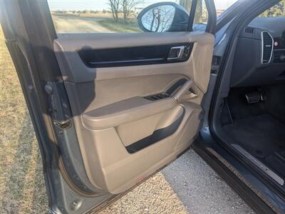 2019 Porsche Cayenne S   - Photo 9 - Sycamore, IL 60178